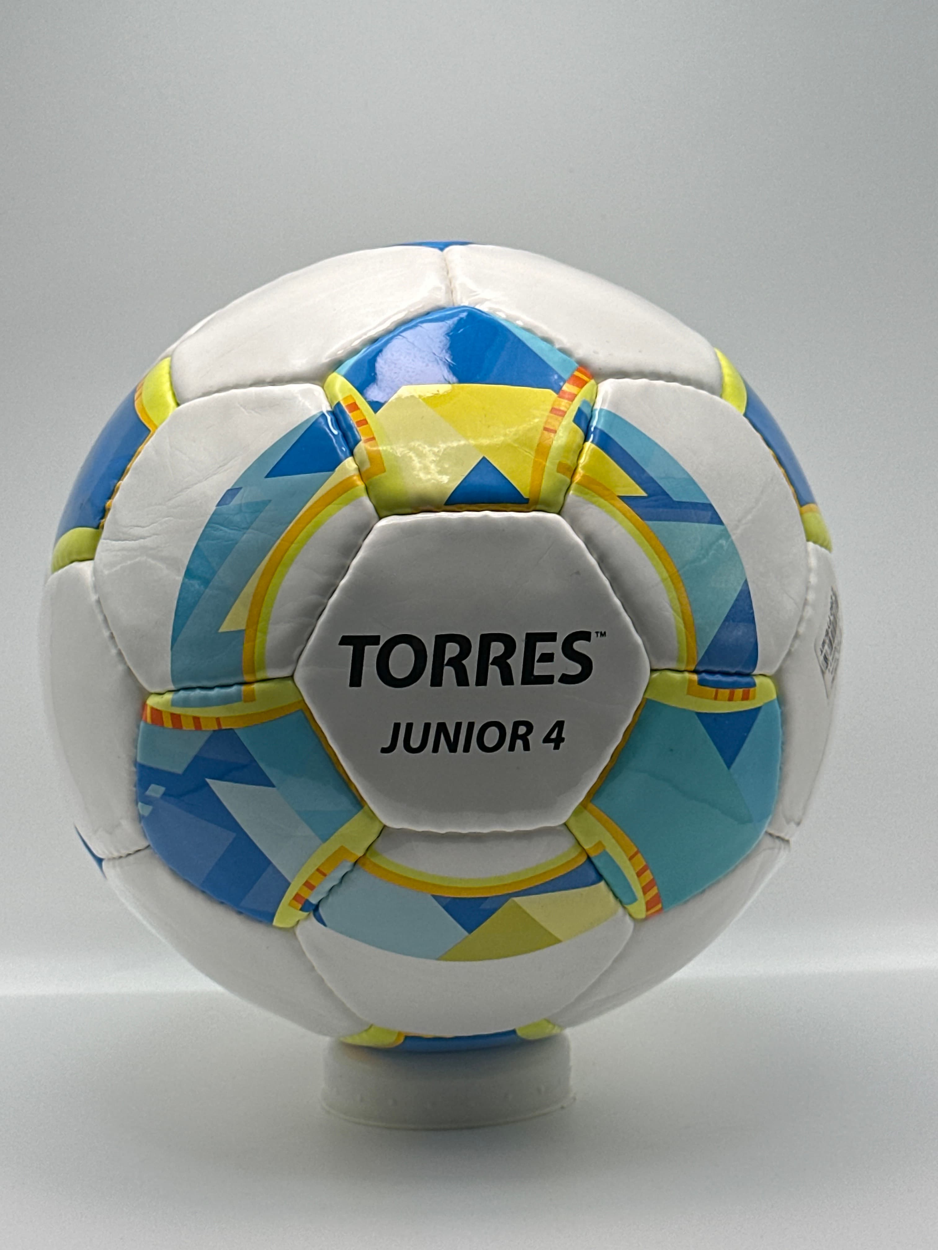 Мяч ф.б. Torres Junior-4 F30234 р.4 ручн.сшив. (02881)