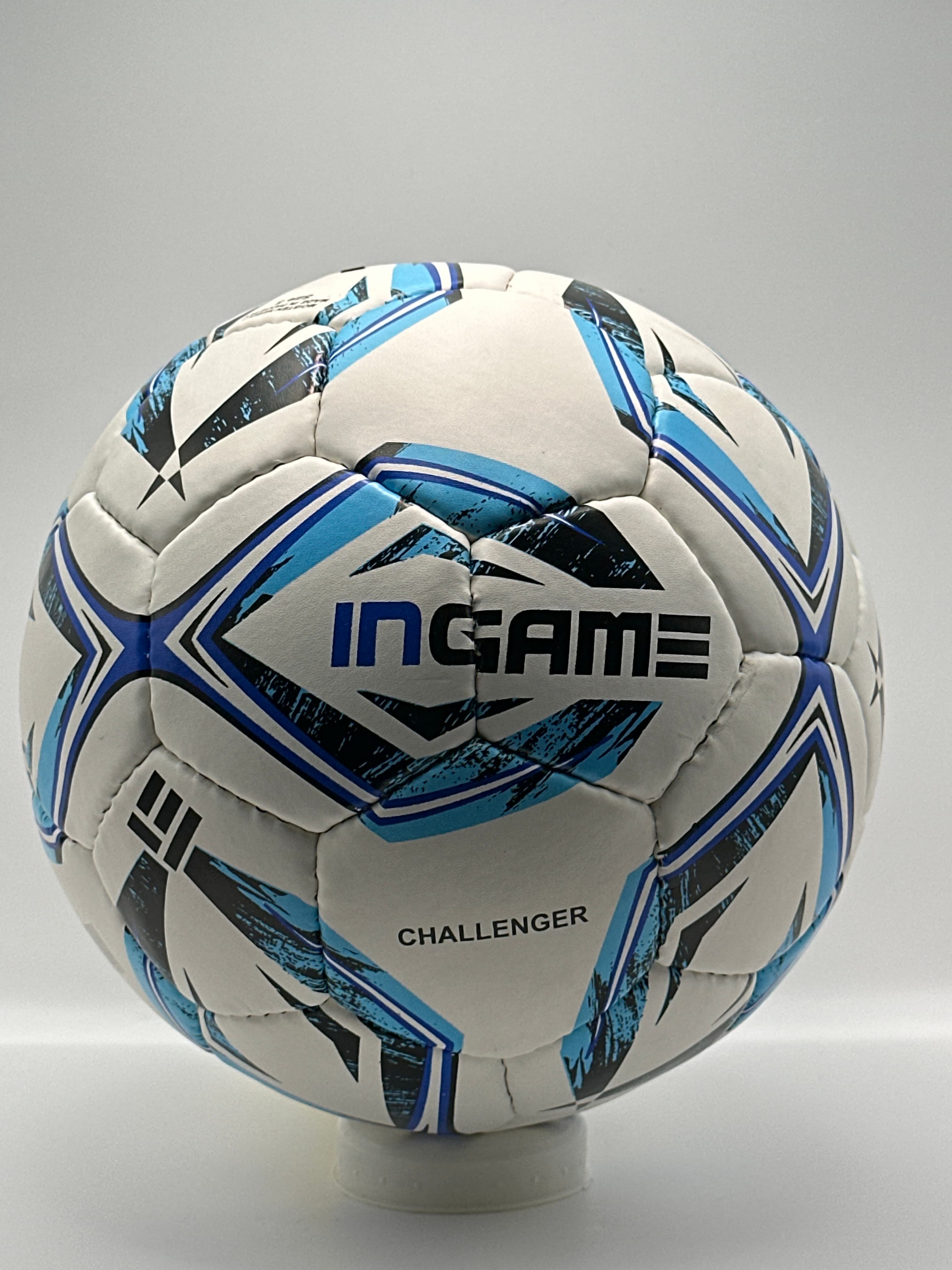 Мяч футбольный INGAME CHALLENGER, бело-синий IFB-101